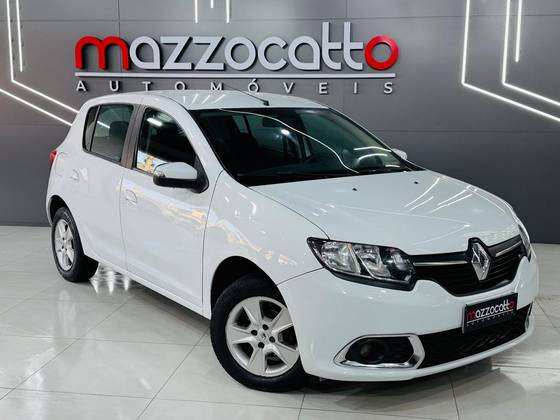 RENAULT SANDERO 1.6 DYNAMIQUE 8V FLEX 4P MANUAL RENAULT SANDERO 1.6 DYNAMIQUE 8V FLEX 4P MANUAL